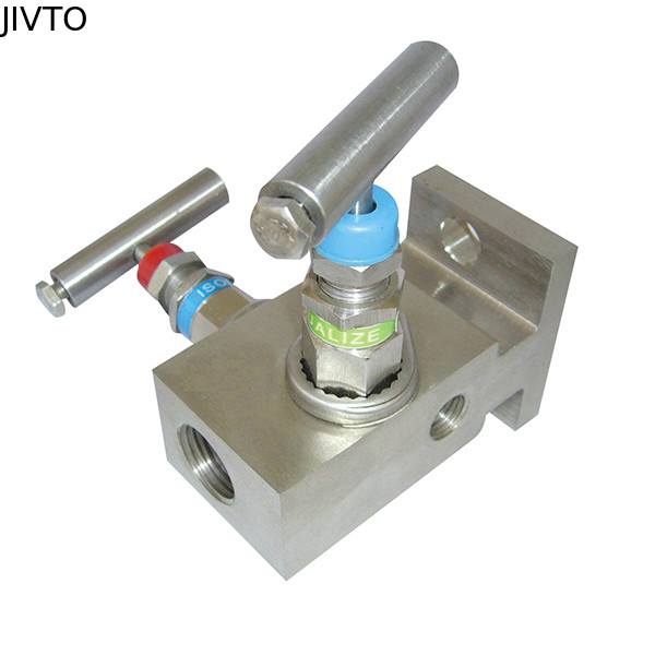 6000 Psi Instrument  Manifold 200℃ 2 Way  Manifold Valve 1/4 Female NPT